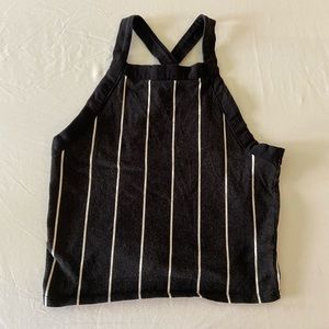 Black cropped cross-back top